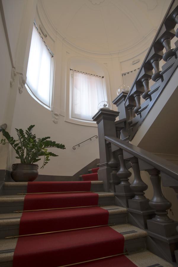 Hotel Le Muse Фабриано Екстериор снимка
