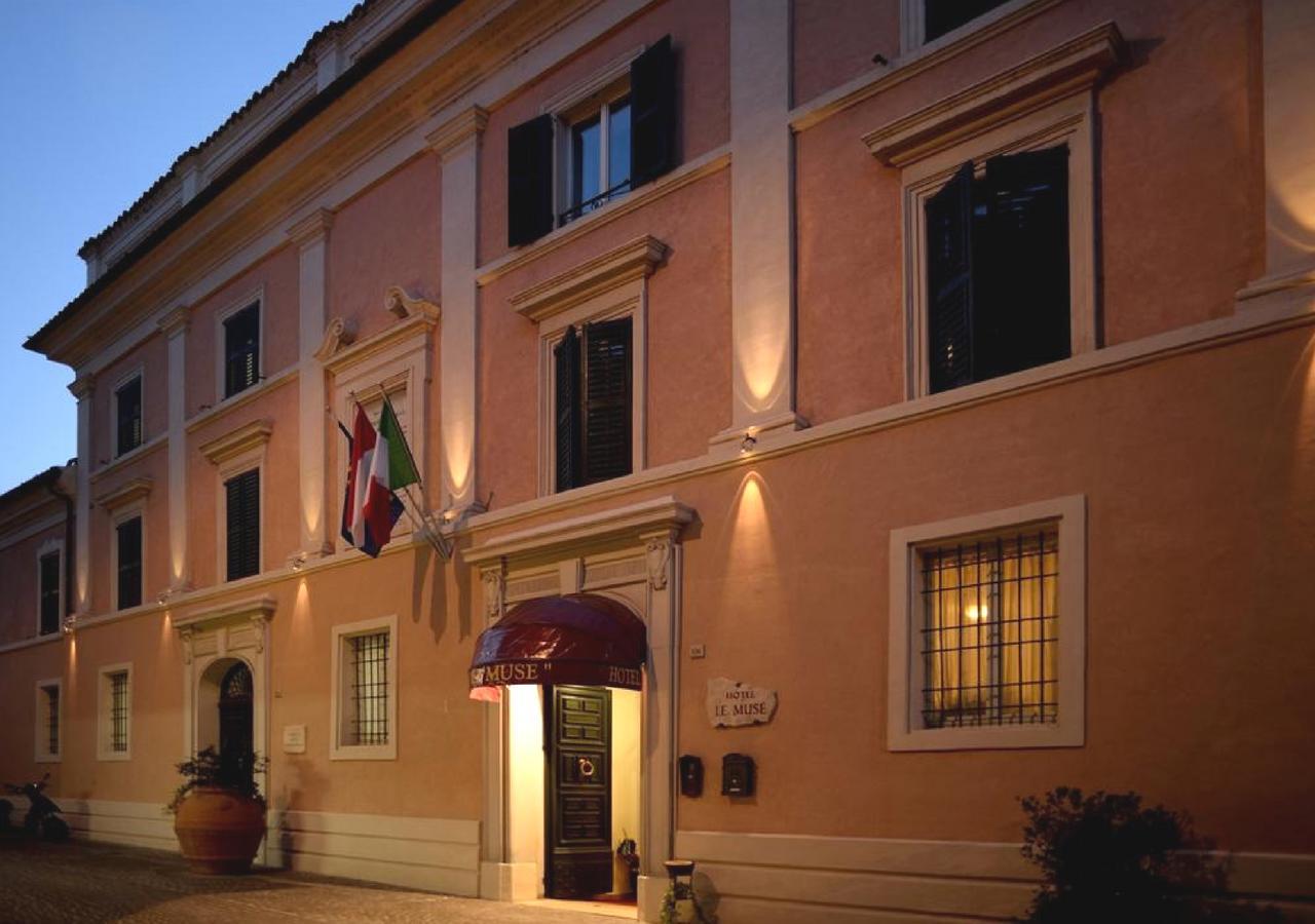 Hotel Le Muse Фабриано Екстериор снимка