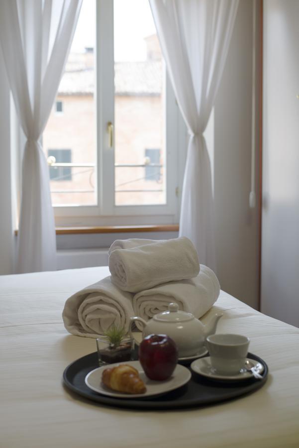 Hotel Le Muse Фабриано Екстериор снимка
